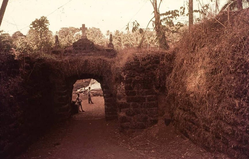 Gandaulim Fort, North Goa, Goa - Vushii.com